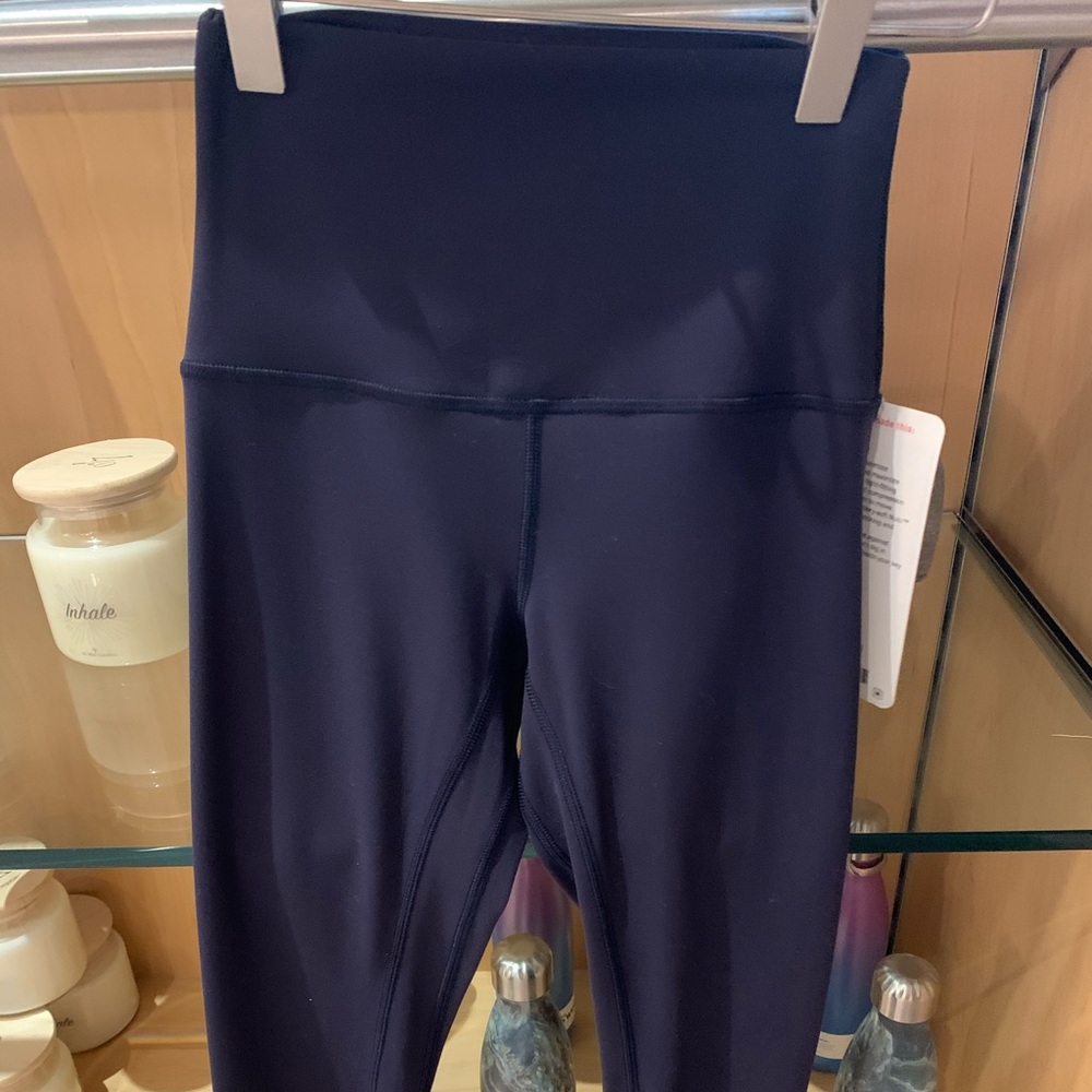 Lulu align crop